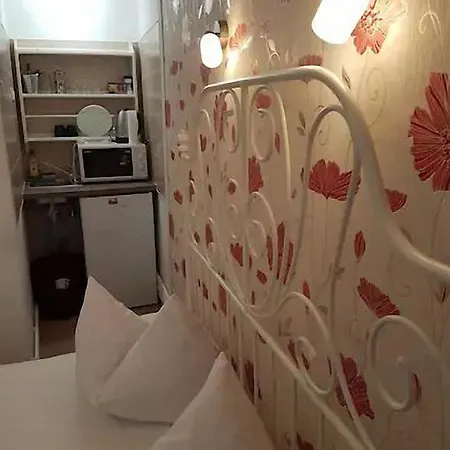 Апартаменти Garsoniera Monique